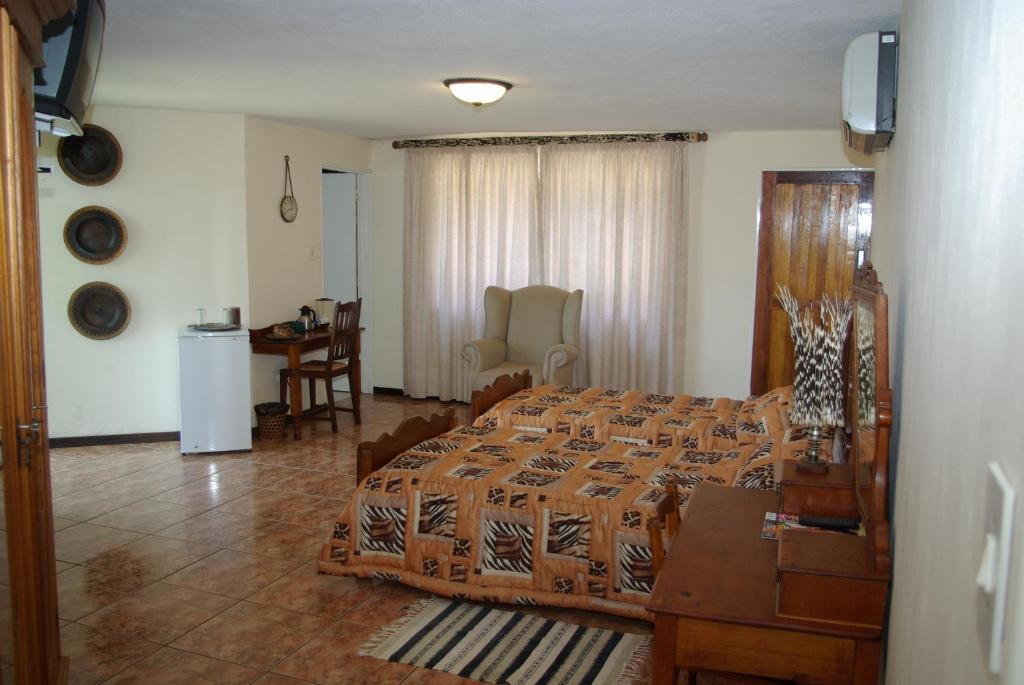 Columbus Guest House Mbombela Extérieur photo